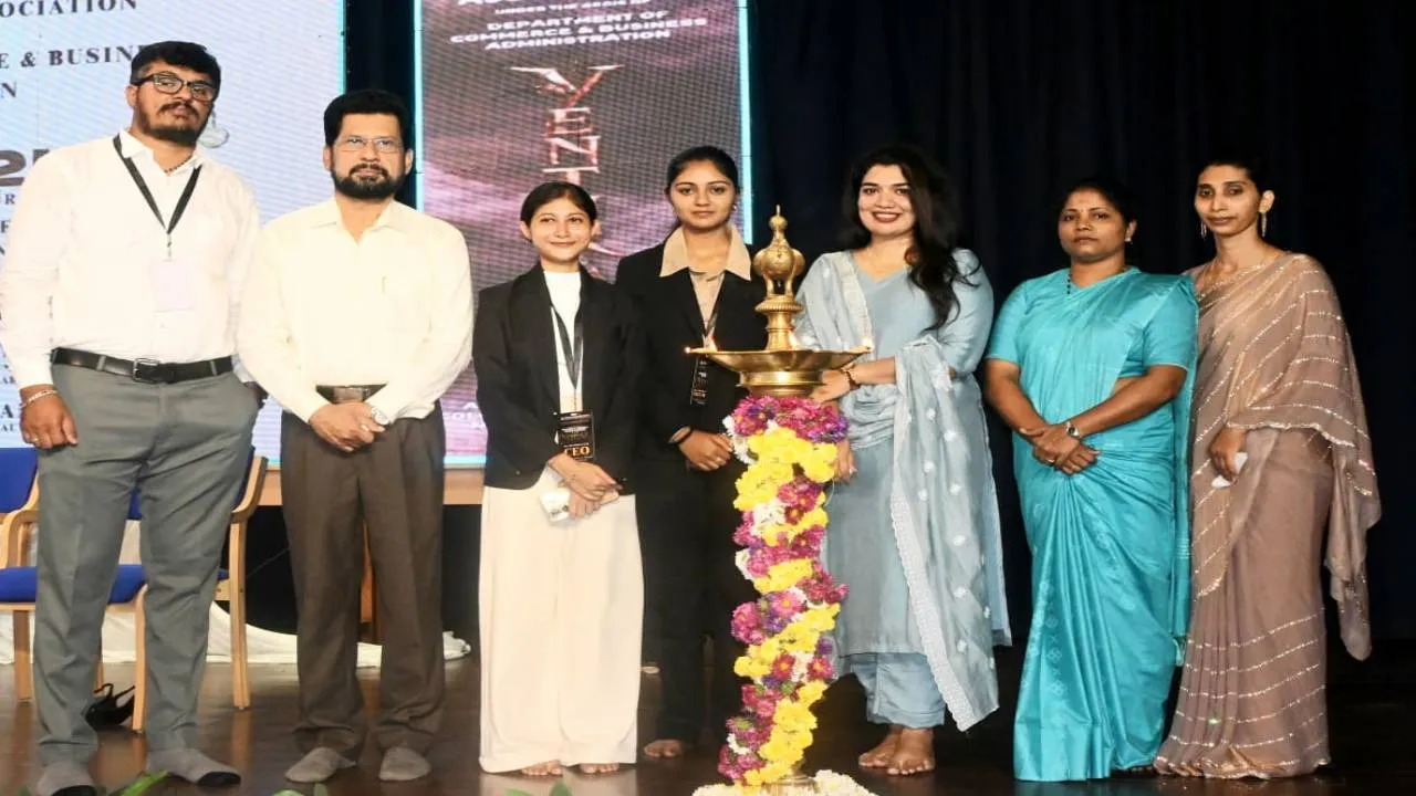 ವಿದ್ಯಾರ್ಥಿಗಳು ಸ್ಪರ್ಧಾ ಮನೋಭಾವ ಬೆಳೆಸಿಕೊಳ್ಳಬೇಕು: ದಿಯಾ ಅಜಯ್