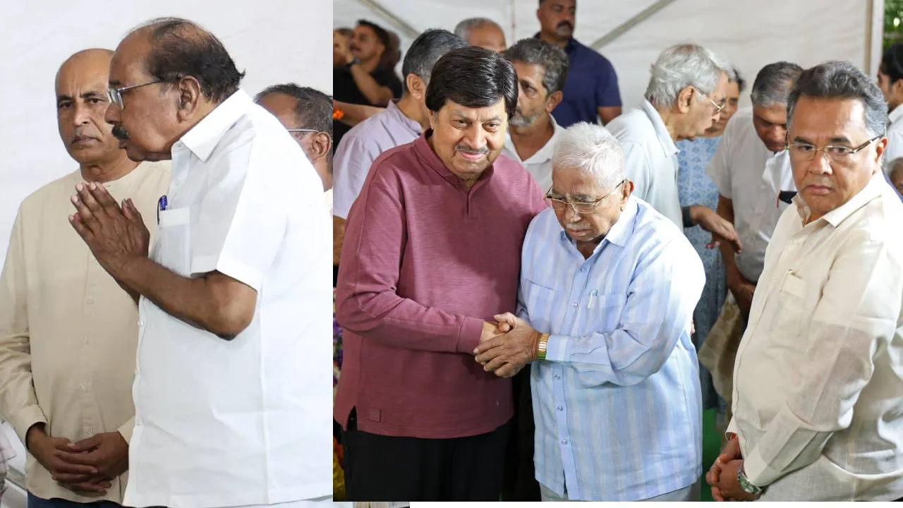 SL Bhyrappa: ಸಿಎಂ ಸಿದ್ದರಾಮಯ್ಯ, ಡಿಸಿಎಂ ಡಿಕೆಶಿ ಸೇರಿ ಗಣ್ಯರಿಂದ ಎಸ್‌.ಎಲ್‌. ಭೈರಪ್ಪ ಅಂತಿಮ ದರ್ಶನ - Image 11