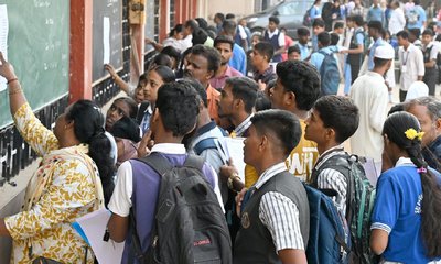 ತೃತೀಯ ಭಾಷೆಗೆ ಗ್ರೇಡ್‌, ರಾಜ್ಯ ಸರಕಾರಕ್ಕೆ ಹಿನ್ನಡೆ