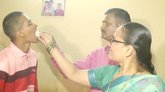 ಫೇಲ್ ಆದ ಮಗನಿಗೆ ಕೇಕ್ ತಿನ್ನಿಸಿ ಧೈರ್ಯ ಹೇಳಿದ ಪೋಷಕರು