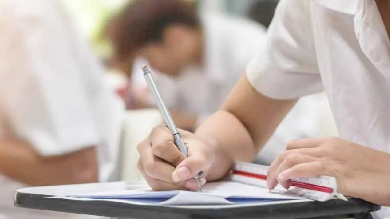 SSLC Preparatory Exam 2: ಜ.27ರಿಂದ ಎಸ್‌ಎಸ್‌ಎಲ್‌ಸಿ ಪೂರ್ವ ಸಿದ್ಧತಾ ಪರೀಕ್ಷೆ-2; ವೇಳಾಪಟ್ಟಿ ಪ್ರಕಟ