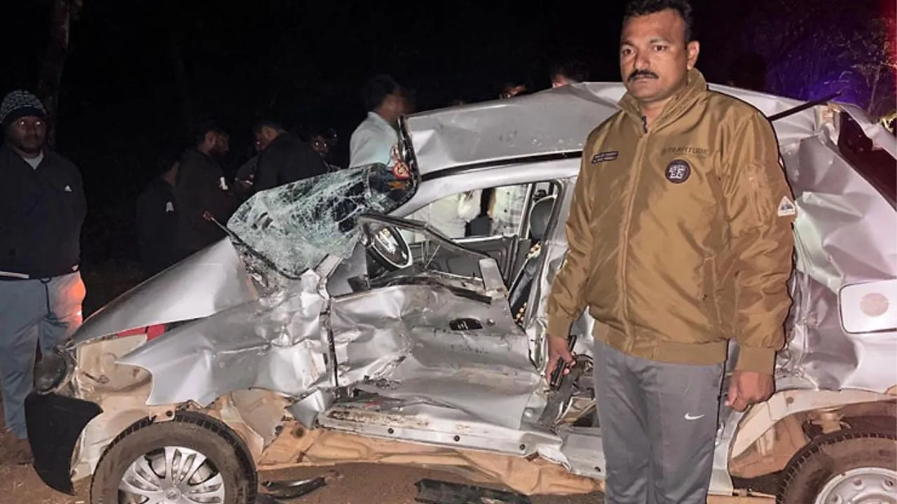 Sagara Accident: ಸಾಗರ ಸಮೀಪ ಭೀಕರ ಅಪಘಾತ; ಕ್ಯಾಂಟರ್-ಕಾರು ಡಿಕ್ಕಿಯಾಗಿ ಇಬ್ಬರ ದುರ್ಮರಣ