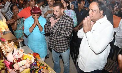 ಗಣೇಶೋತ್ಸವ ಸಂಭ್ರಮದಲ್ಲಿ ನಟ ಸಲ್ಮಾನ್‌ ಖಾನ್‌- ವಿಡಿಯೊ ನೋಡಿ