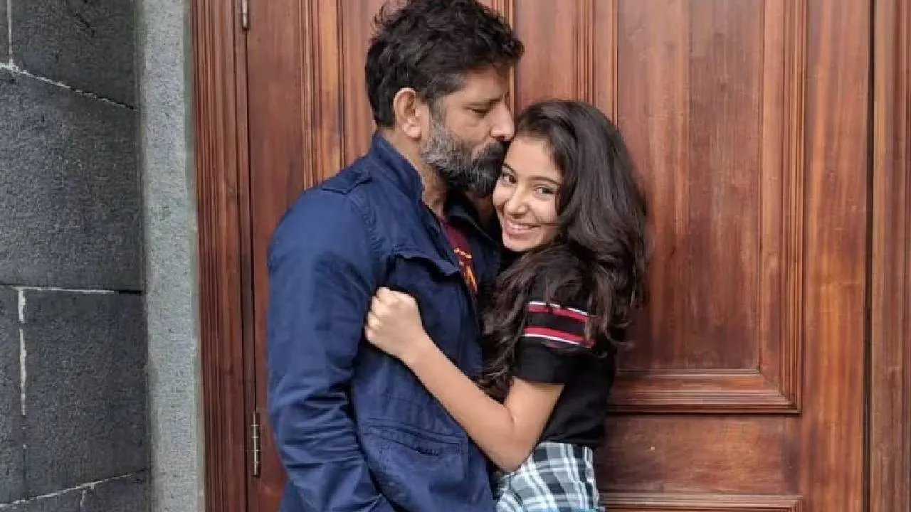 Sara Arjun: 40 ವರ್ಷದ ರಣವೀರ್‌ ಸಿಂಗ್‌ಗೆ ಜೋಡಿಯಾದ 20ರ ಹರೆಯದ ನಟಿ; ಯಾರಿವರು ಗೊತ್ತೆ? - Image 5