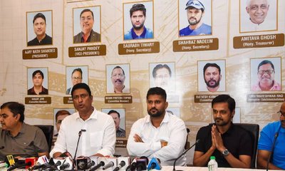 ಜಾರ್ಖಂಡ್‌ ಕ್ರಿಕೆಟ್‌ ಮಂಡಳಿಗೆ ಆಯ್ಕೆಯಾದ ತಿವಾರಿ, ನದೀಮ್