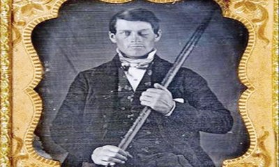 ಸಿಡಿಮದ್ದು ಸ್ಫೋಟಕ್ಕೆ ಕಬ್ಬಿಣದ ಸರಳು ಮಿದುಳನ್ನು ಹೊಕ್ಕಿತು !