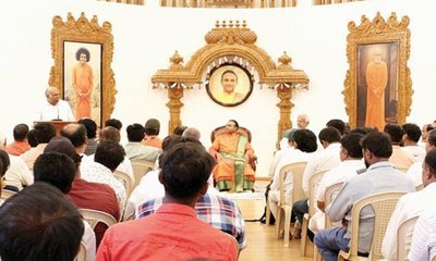 ಚಿಕ್ಕಬಳ್ಳಾಪುರವಿನ್ನು ವಿಶ್ವಬಳ್ಳಾಪುರ: ಮಧುಸೂದನ ಸಾಯಿ