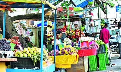 ಬೀದಿ ಬದಿ ವ್ಯಾಪಾರಿಗಳಿಗೆ ಅಂಗಡಿ ಮಳಿಗೆ ನಿರ್ಮಾಣ