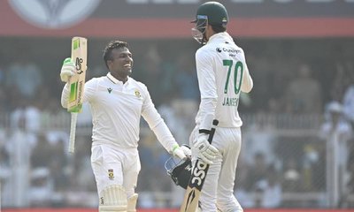 ಮುತ್ತುಸ್ವಾಮಿ ಶತಕ; ದಕ್ಷಿಣ ಆಫ್ರಿಕಾದ ಬಿಗಿ ಹಿಡಿತದಲ್ಲಿ ಗುವಾಹಟಿ ಟೆಸ್ಟ್‌