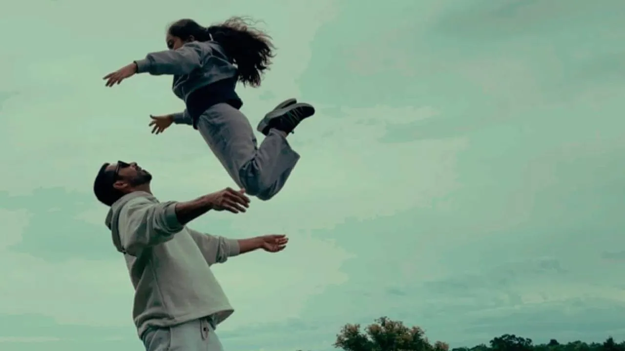 Father’s Day 2025: ಫಾದರ್ಸ್ ಡೇಗೆ ತಂದೆ ಜೊತೆಗಿನ ವಿಶೇಷ ಪೊಟೋ ಶೇರ್ ಮಾಡಿದ ಸೆಲೆಬ್ರಿಟಿಗಳು - Image 9