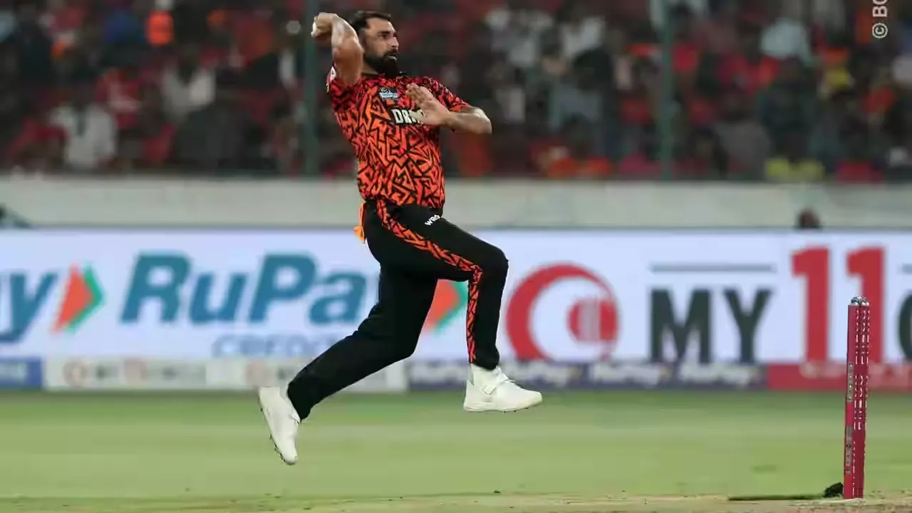 CSK vs SRH: ಐಪಿಎಲ್‌ ಟೂರ್ನಿಯಲ್ಲಿ ಅಪರೂಪದ ದಾಖಲೆ ಬರೆದ ಮೊಹಮ್ಮದ್‌ ಶಮಿ! - Image 1