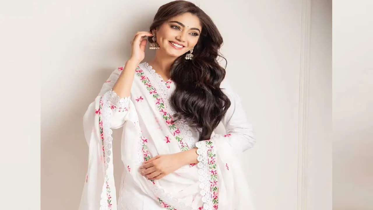 Monsoon Fashion 2026: ಮಳೆಗಾಲಕ್ಕೂ ಮರಳಿದ ತ್ರೀ ಪೀಸ್‌ ಕಾಟನ್‌ ಶರಾರ ಸೂಟ್‌ಗಳು - Image 3