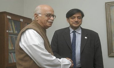 ಅಡ್ವಾಣಿಗೆ ಶಶಿ ತರೂರ್ ಬೆಂಬಲ; ಕಾಂಗ್ರೆಸ್‌ ಫುಲ್‌ ಗರಂ!