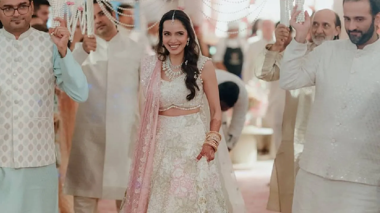 Shazahn Padamsee: ಬಹುಕಾಲದ ಗೆಳೆಯನ ಜೊತೆ ಸಪ್ತಪದಿ ತುಳಿದ ಬಾಲಿವುಡ್‌ನ ಖ್ಯಾತ ನಟಿ - Image 3