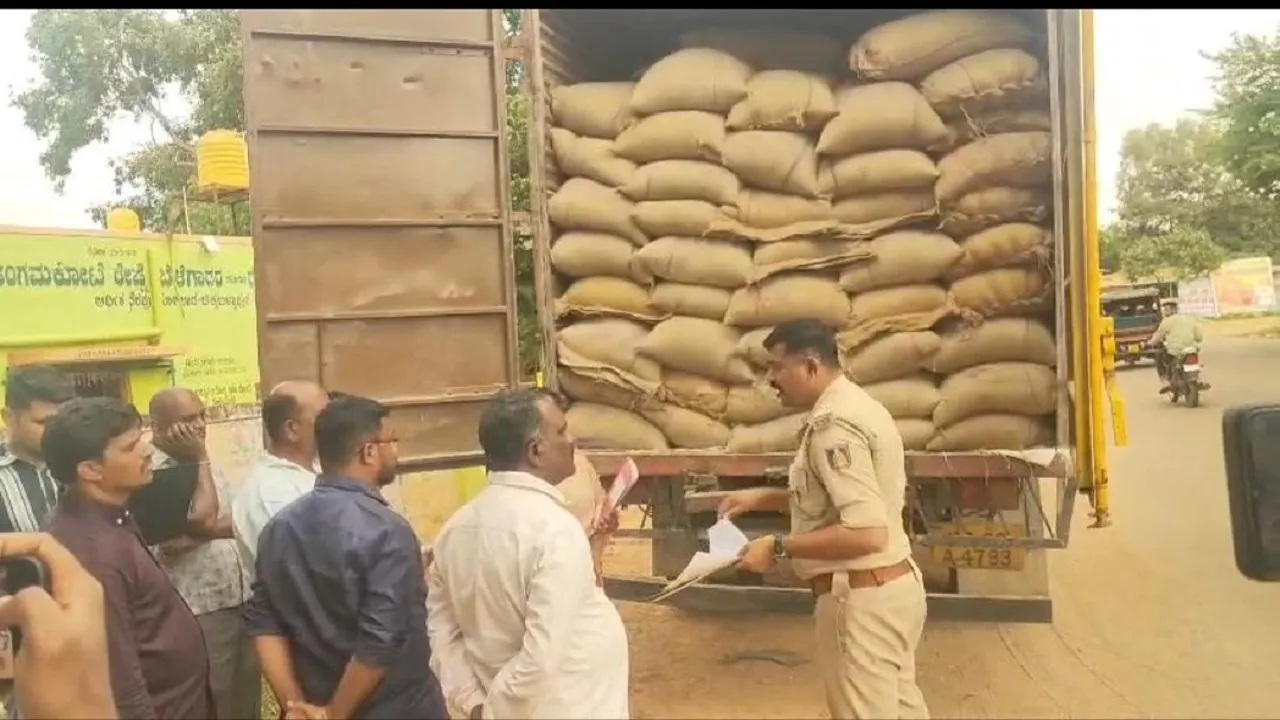 Shidlaghatta Crime: ಅಕ್ರಮವಾಗಿ ಸಾಗಿಸುತ್ತಿದ್ದ ಗೋಧಿ ಕ್ಯಾಂಟರ್ ಸೆರೆ; ಇಬ್ಬರ ವಿರುದ್ಧ ಪ್ರಕರಣ ದಾಖಲು