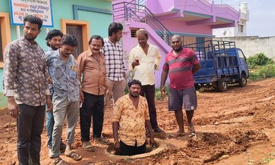 ರಸ್ತೆ ಗುಂಡಿಗಳ ನಡುವೆ ಸಂಚಾರ – ರಾಜೀವ್ ಗಾಂಧಿ ಲೇಔಟ್ ನಿವಾಸಿಗಳ ಸಂಕಷ್ಟ