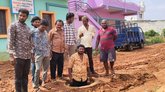 ರಸ್ತೆ ಗುಂಡಿಗಳ ನಡುವೆ ಸಂಚಾರ – ರಾಜೀವ್ ಗಾಂಧಿ ಲೇಔಟ್ ನಿವಾಸಿಗಳ ಸಂಕಷ್ಟ