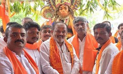 ಶಿಡ್ಲಘಟ್ಟದಲ್ಲಿ ಅದ್ದೂರಿಯಾಗಿ ನಡೆದ ಶ್ರೀರಾಮ ಶೋಭಾಯಾತ್ರೆ