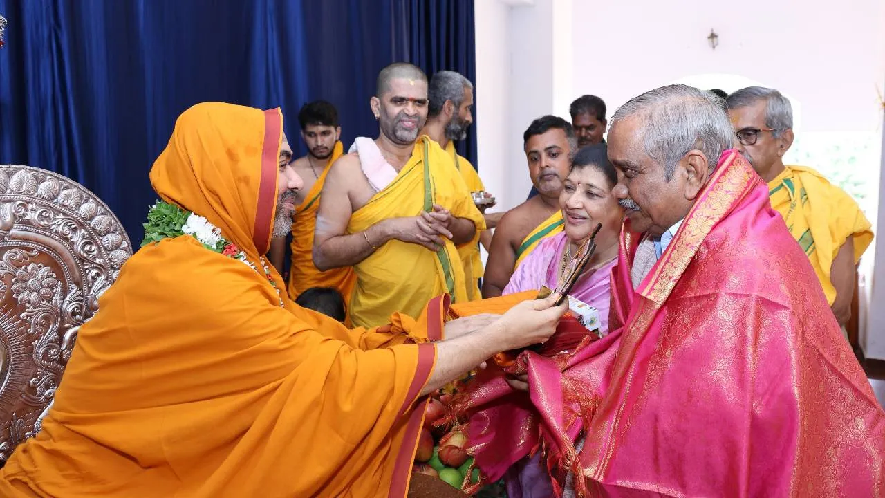 Shree Raghaveshwara Bharathi Swamiji