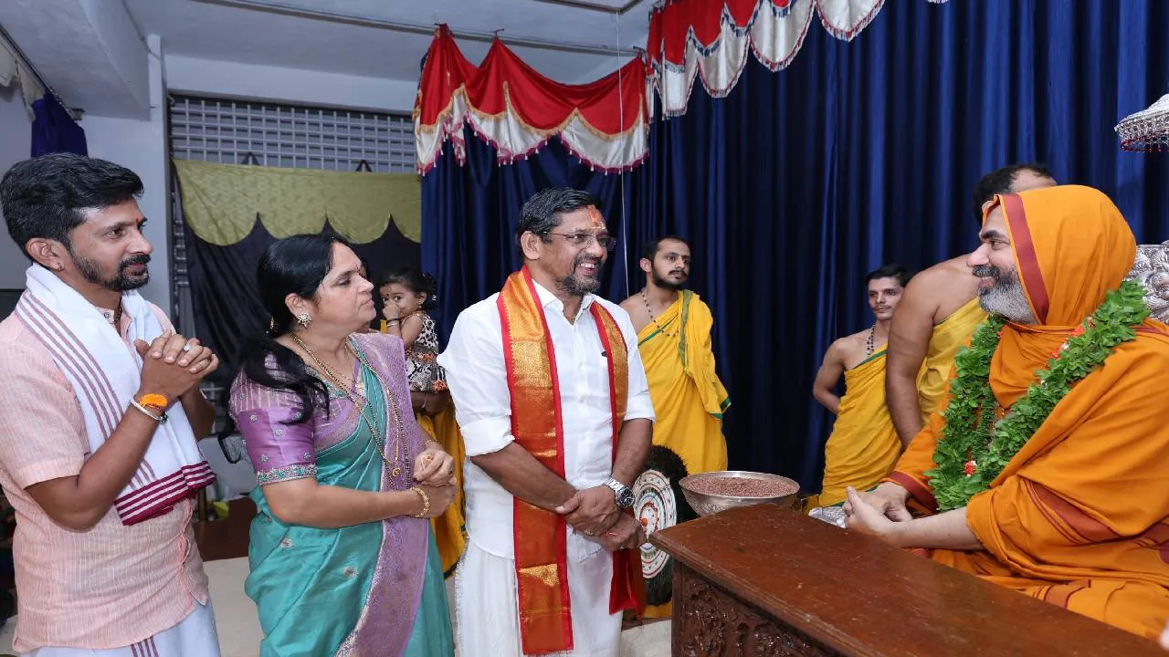 Shri Raghaveshwara Bharathi Swamiji