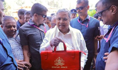 ಬಜೆಟ್‌ಗೆ ಸಚಿವ ಸಂಪುಟದಲ್ಲಿ ಅನುಮೋದನೆ ಪಡೆದ ಸಿಎಂ ಸಿದ್ದರಾಮಯ್ಯ