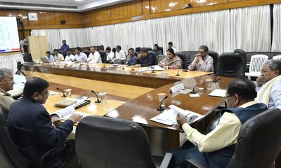 ಕಾಮಗಾರಿಗಳ ಗುಣಮಟ್ಟದಲ್ಲಿ ರಾಜಿ ಆಗಬಾರದು: ಅಧಿಕಾರಿಗಳಿಗೆ ಸಿಎಂ ತಾಕೀತು