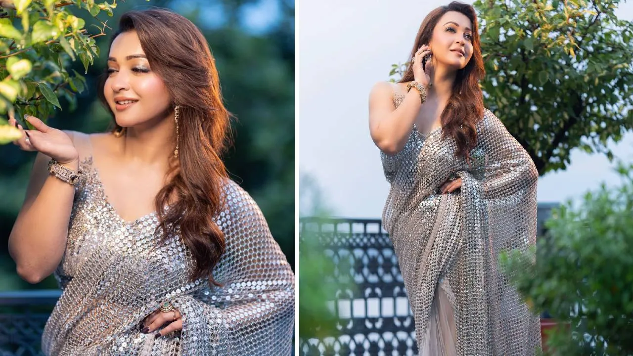Party wear Saree Fashion 2026: ಸೆಲೆಬ್ರೆಟಿ ಲುಕ್‌ ನೀಡುವ ಸಿಲ್ವರ್‌ ನೆಟ್‌ ಸಿಕ್ವೀನ್ಸ್ ಪಾರ್ಟಿವೇರ್‌ ಸೀರೆಗಳು - Image 4
