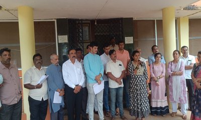 ಪೂರ್ಣ ಪ್ರಮಾಣದ ಎಸಿ, ಪೌರಾಯುಕ್ತರನ್ನು ನೀಡಲಾಗದ ಸರಕಾರ ಮನೆಗೆ ಹೋಗಲಿ