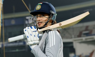 ಮಹಿಳಾ ಟಿ20ಐ ಶ್ರೇಯಾಂಕದಲ್ಲಿ ಅಗ್ರ ಸ್ಥಾನಕ್ಕೇರಿದ ದೀಪ್ತಿ ಶರ್ಮಾ!