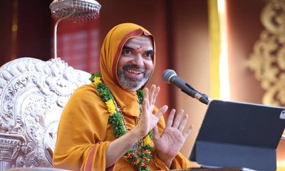 ನಾವು ಮಾಡಿದ ಪಾಪ-ಪುಣ್ಯಗಳೇ ನಮಗೆ ಮರಳಿ ಬರುತ್ತವೆ: ರಾಘವೇಶ್ವರ ಶ್ರೀ