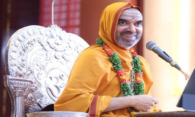 ಪ್ರೀತಿಯಿರುವಲ್ಲಿ ಮಾತ್ರ ಮನಸ್ಸಿನ ಸ್ಥಿರತೆ ಸಾಧ್ಯ: ರಾಘವೇಶ್ವರ ಭಾರತೀ ಶ್ರೀ