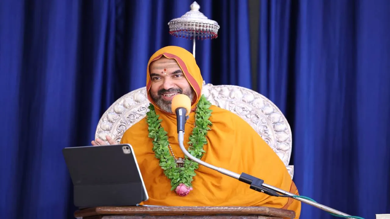 ಮೋಕ್ಷ ಸಾಧನೆಗೆ ಶರೀರ, ಶರೀರ ಉಳಿಸಲು ಆಹಾರ ಅಗತ್ಯ: ರಾಘವೇಶ್ವರ ಭಾರತೀ ಶ್ರೀ