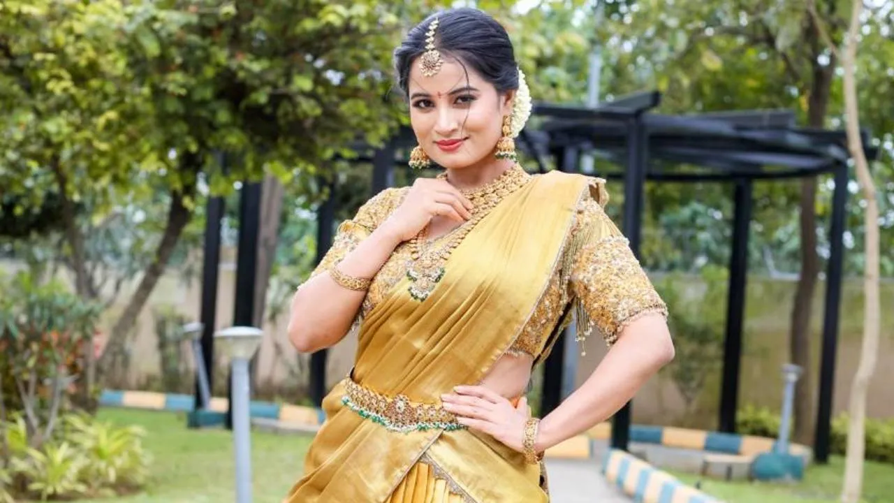 Star Fashion 2025: ಬಂಗಾರದ ಬೊಂಬೆಯಾದ ಬಿಗ್‌ ಬಾಸ್‌ ಮಾಜಿ ಸ್ಪರ್ಧಿ, ನಟಿ ಅನುಷಾ ರೈ - Image 4