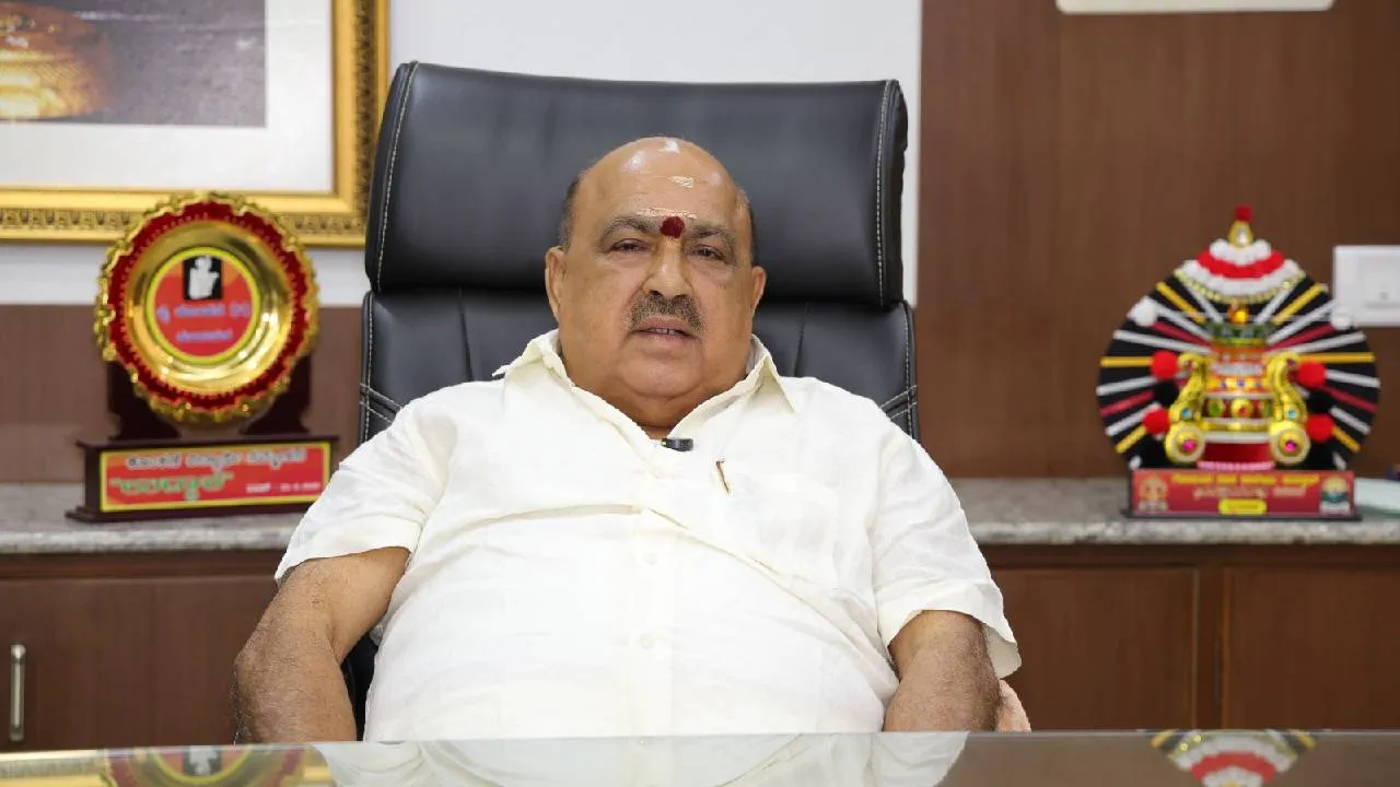 Pravasi Prapancha: ಆರ್ಥಿಕವಾಗಿ ಹಿಂದುಳಿದವರು ವಿದ್ಯಾವಂತರಾದರೆ ಮಾತ್ರ ಆ ಮನೆ ಸಮೃದ್ಧಿ ಹೊಂದುತ್ತದೆ: ಸುಕುಮಾರ್ ಶೆಟ್ಟಿ