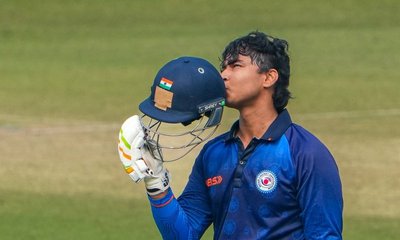 ವಿಜಯ್‌ ಹಜಾರೆ ಟ್ರೋಫಿ; 36 ಎಸೆತಗಳಲ್ಲಿ ಶತಕ ಬಾರಿಸಿದ ಸೂರ್ಯವಂಶಿ