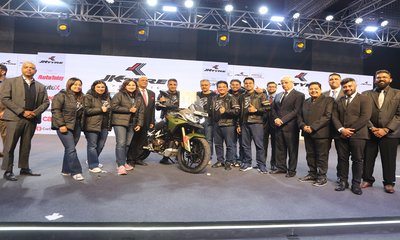 ಭಾರತೀಯ ಮೋಟಾರ್‌ಸೈಕಲ್ ಪ್ರಶಸ್ತಿ ಗೆದ್ದ ಟಿವಿಎಸ್ ಅಪಾಚೆ ಆರ್‌ಟಿಎಕ್ಸ್