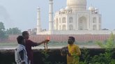 ತಾಜ್ ಮಹಲ್ ಆವರಣದಲ್ಲಿ ಪೂಜೆ, ಆರತಿ