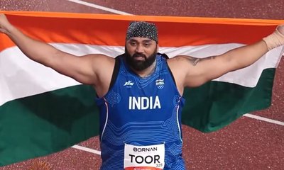 ಶಾಟ್‌ ಫುಟ್‌ನಲ್ಲಿ ಬೆಳ್ಳಿ ಪದಕ ಗೆದ್ದ ತಜಿಂದರ್‌ಪಾಲ್‌ ಸಿಂಗ್‌ ತೂರ್‌!