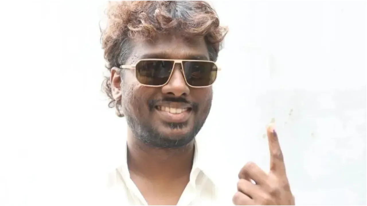 Tamil Nadu Elections: ಮುಂಜಾನೆಯೇ ಮತ ಚಲಾಯಿಸಿದ ಅಜಿತ್, ಸರತಿ ಸಾಲಿನಲ್ಲಿ ನಿಂತು ವೋಟ್‌ ಹಾಕಿದ ಸ್ಟಾರ್‌ಗಳು, ಇಲ್ಲಿವೆ ನೋಡಿ ಫೋಟೋಗಳು - Image 3