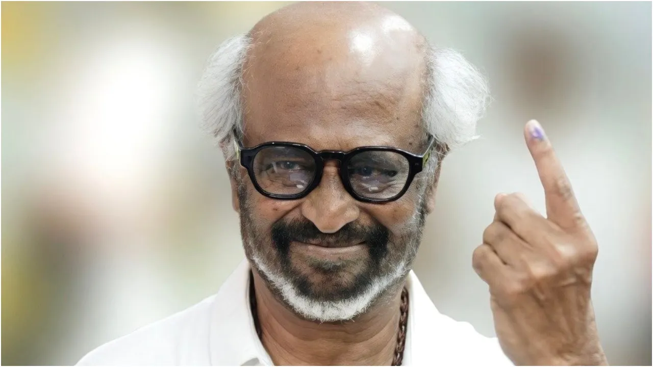 Tamil Nadu Elections: ಮುಂಜಾನೆಯೇ ಮತ ಚಲಾಯಿಸಿದ ಅಜಿತ್, ಸರತಿ ಸಾಲಿನಲ್ಲಿ ನಿಂತು ವೋಟ್‌ ಹಾಕಿದ ಸ್ಟಾರ್‌ಗಳು, ಇಲ್ಲಿವೆ ನೋಡಿ ಫೋಟೋಗಳು - Image 4