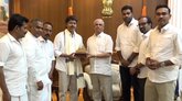 ರಾಜ್ಯಪಾಲರನ್ನು ಭೇಟಿಯಾಗಿ ಸರ್ಕಾರ ರಚನೆಗೆ ಹಕ್ಕು ಮಂಡಿಸಿದ ವಿಜಯ್‌