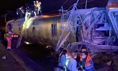 ಹಳಿ ತಪ್ಪಿ ಎರಡು ಹೈಸ್ಪೀಡ್‌ ರೈಲುಗಳ ನಡುವೆ ಭೀಕರ ಅಪಘಾತ