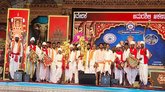 ತುಮಕೂರು ದಸರಾದಲ್ಲಿ ಕಾಡುಗೊಲ್ಲರ ವಿಶಿಷ್ಟ ‘ಅಲಗು ಕುಣಿತʼ ಪ್ರದರ್ಶನ