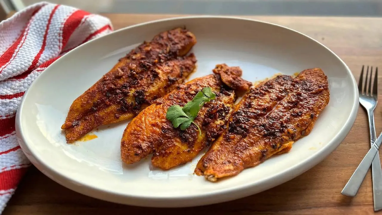 Tuna Fish: ಹೇರ್‌ ಫಾಲ್‌ ಹೆಚ್ಚಾಗ್ತಿದ್ಯಾ? ದೃಷ್ಟಿ ದೋಷ ಇದ್ಯಾ? ಮೂಳೆ ಸವೆಯುತ್ತಿದೆಯೇ? ಹಾಗಿದ್ರೆ ಈ ಮೀನು ತಿನ್ನಿ - Image 6