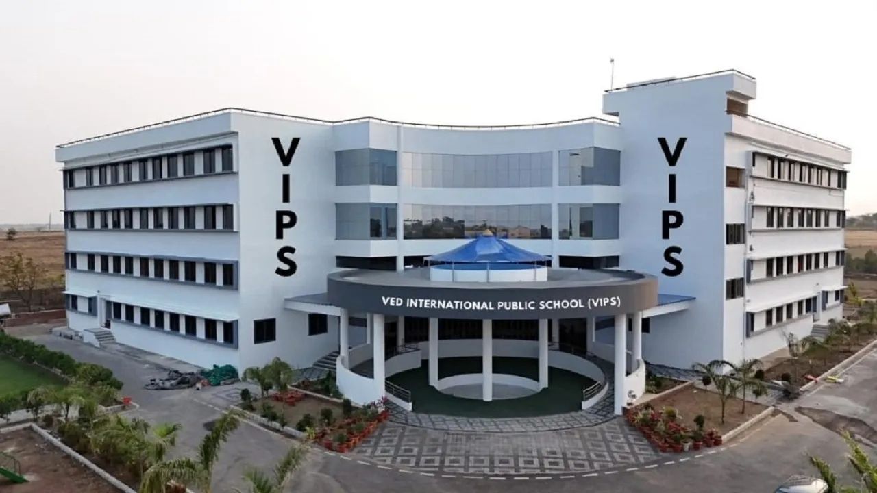 Veda International School new building: ವೇದ ಅಂತಾರಾಷ್ಟ್ರೀಯ ಶಾಲೆ ನೂತನ ಕಟ್ಟಡ ಲೋಕಾರ್ಪಣೆ