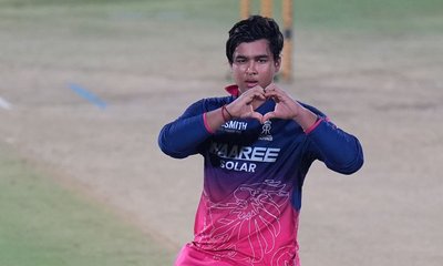 36 ಬಾಲ್‌ಗಳನ್ನು ಶತಕ ಬಾರಿಸಿ ದಾಖಲೆ ಬರೆದ ವೈಭವ್‌ ಸೂರ್ಯವಂಶಿ!