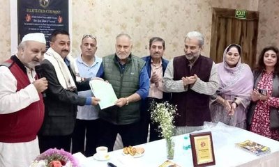 ಮುಸ್ಲಿಂ ಕುಟುಂಬದಿಂದ ಹಿಂದೂ ದೇವಸ್ಥಾನಕ್ಕೆ ಭೂಮಿ ದಾನ