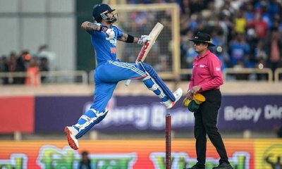 ರೋ-ಕೊ ಬೊಂಬಾಟ್‌ ಬ್ಯಾಟಿಂಗ್‌ ಶೋ;  ಹರಿಣ ಪಡೆಗೆ 350 ಗೆಲುವಿನ ಗುರಿ