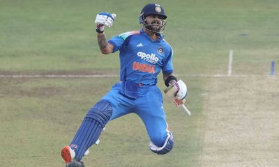 ಕೊಹ್ಲಿ 100 ಶತಕ ಬಾರಿಸಿಯೇ ನಿವೃತ್ತಿ; ಭವಿಷ್ಯ ನುಡಿದ ಗವಾಸ್ಕರ್‌