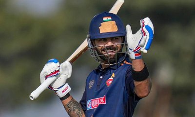 ವಿಜಯ್ ಹಜಾರೆ; ಕೊಹ್ಲಿ ಅರ್ಧಶತಕ, ರೋಹಿತ್‌ ಶರ್ಮ 'ಗೋಲ್ಡನ್ ಡಕ್'